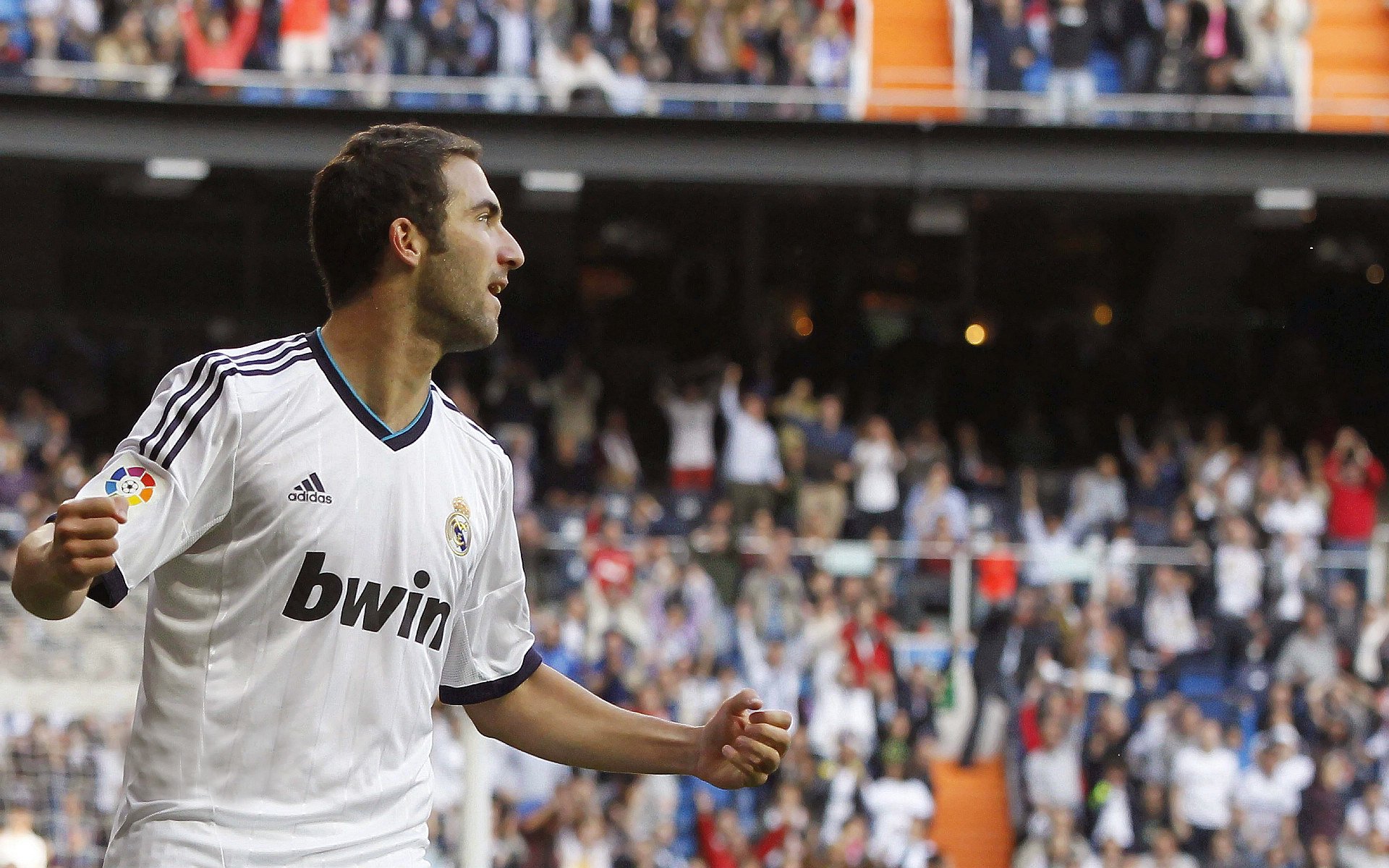 中国足球俱乐部市场化程度不足，中国足球俱乐部现状