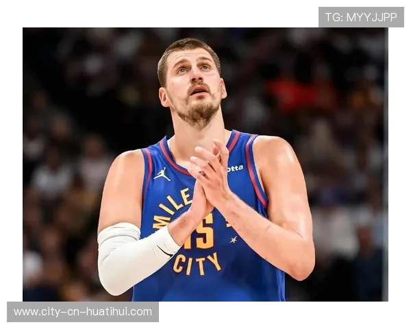 赛后画面感人：约基奇抱住威少，篮球世界的暖心一刻？