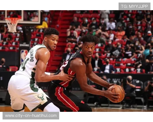 巴特勒拉杆高难动作得手，热火追分稳健